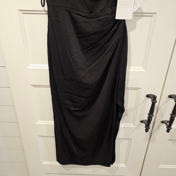 Mac Duggal 68147 Black Feather Trim One Shoulder Sleeveless Midi Dress Size 4 - Picture 4 of 10